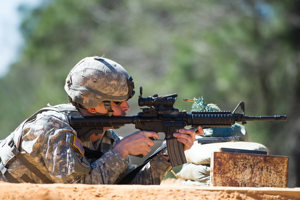 4-118th HHC Day at the Range