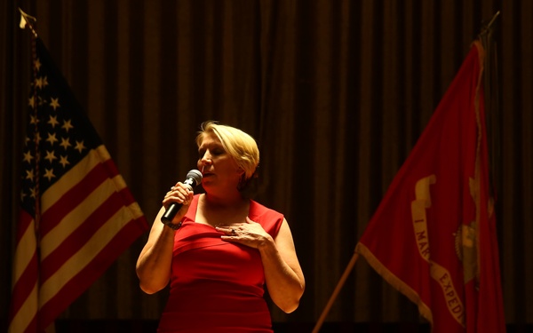 I MEF leaders gather for professional dinner