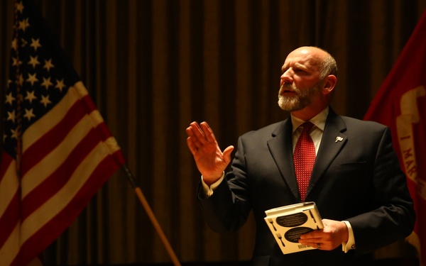 I MEF leaders gather for professional dinner