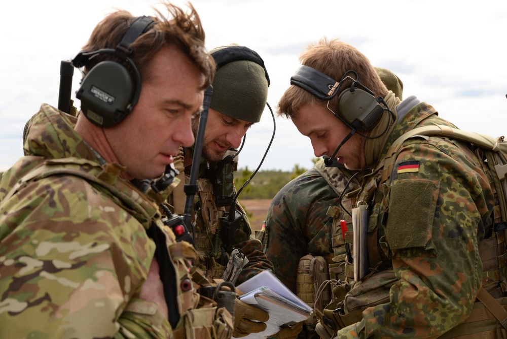 Combined training with German JTACs at Warren Grove Range