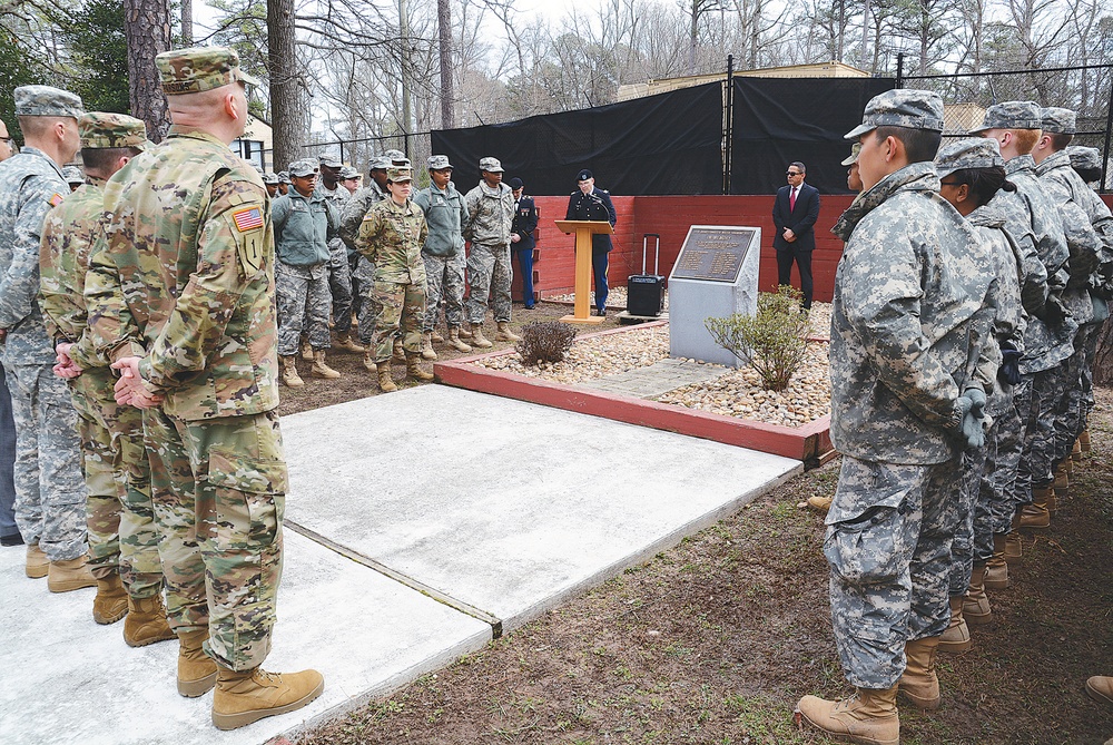 DVIDS News Quartermaster School honors fallen of Gulf War SCUD
