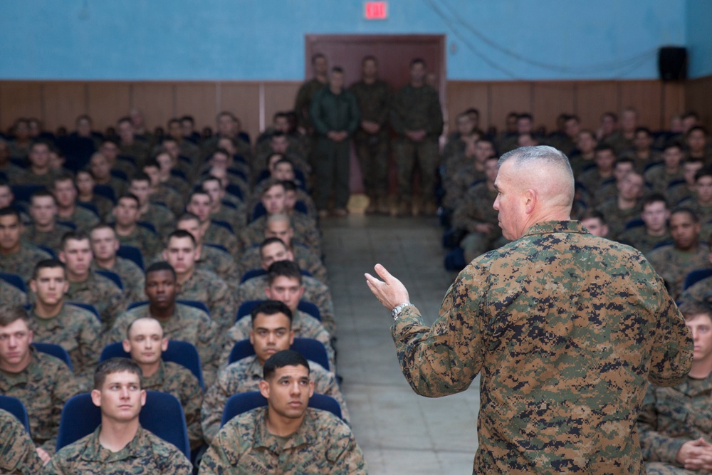 Lt. Gen. Wissler visits SPMAGTF-CR-AF