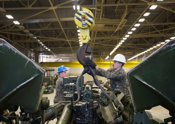 CLB 24 give Helicopter Support Team Training