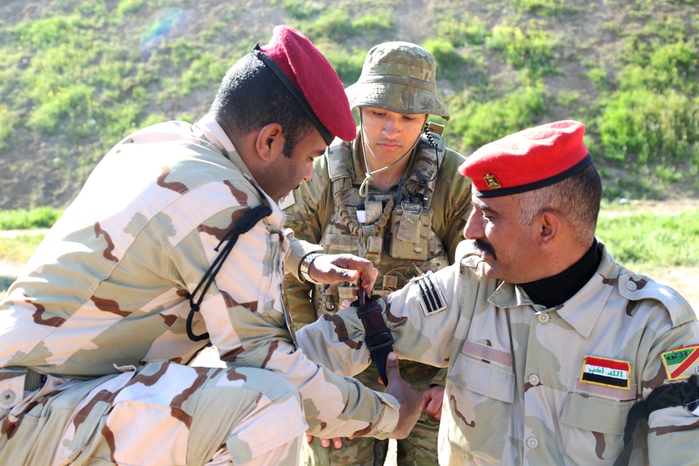 Security Battalion, Nineveh Operations Command conducts medical training