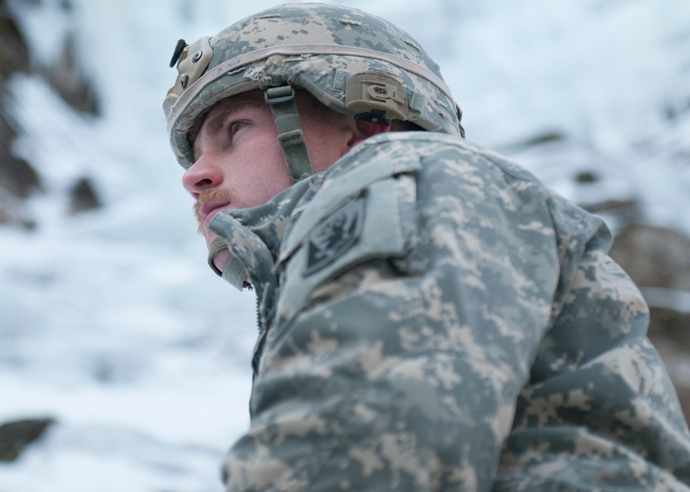 Vermont National Guard Soldier is briefed