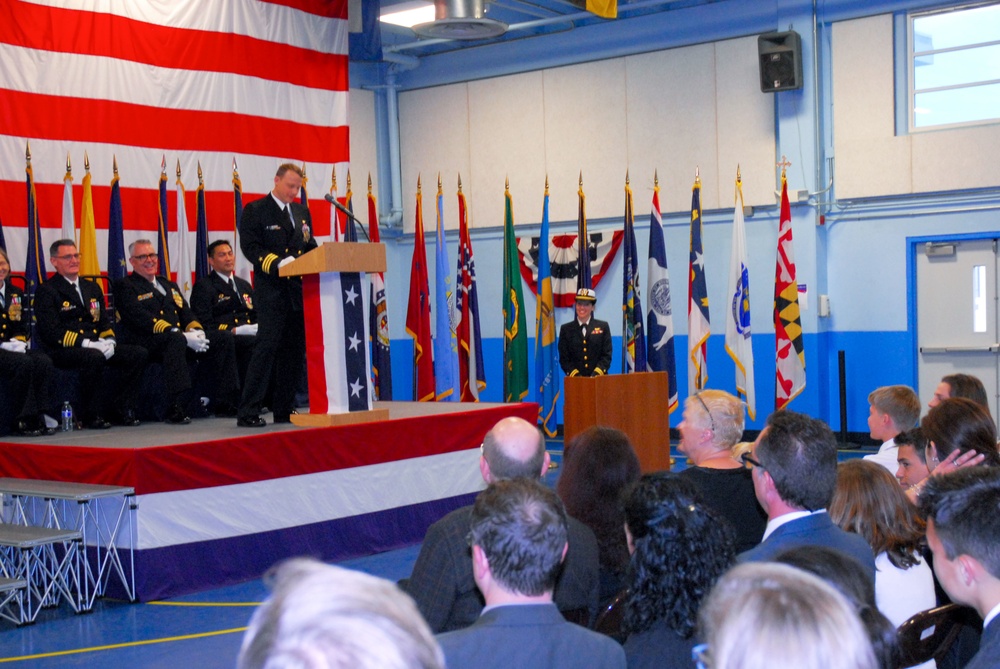 Navy Operational Support Center Alameda changes command