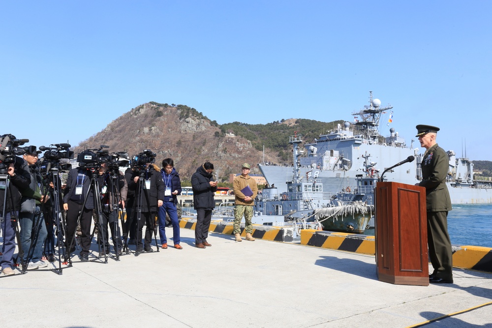 3d MEB transitions from Freedom Banner 16 into Ssang Yong 16