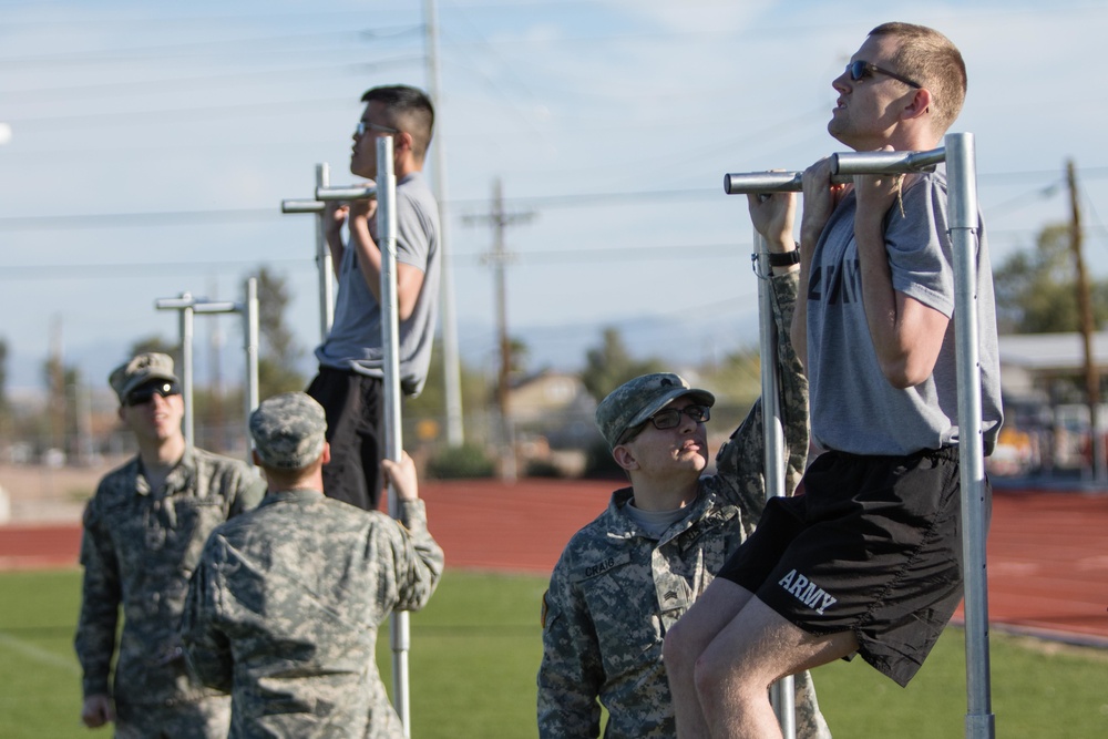 Arizona National Guard Soldiers partner with ROTC to compete for German Badge