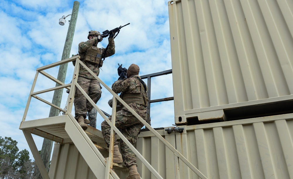 Exercise Scorpion Lens 2016