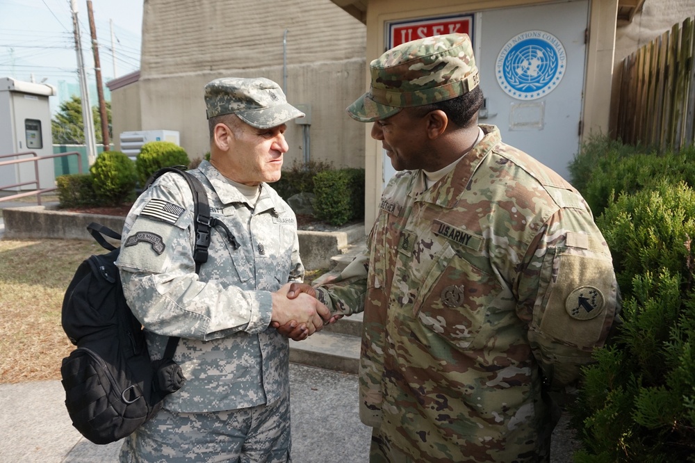 Eighth Army command seargeant major visits Camp Walker