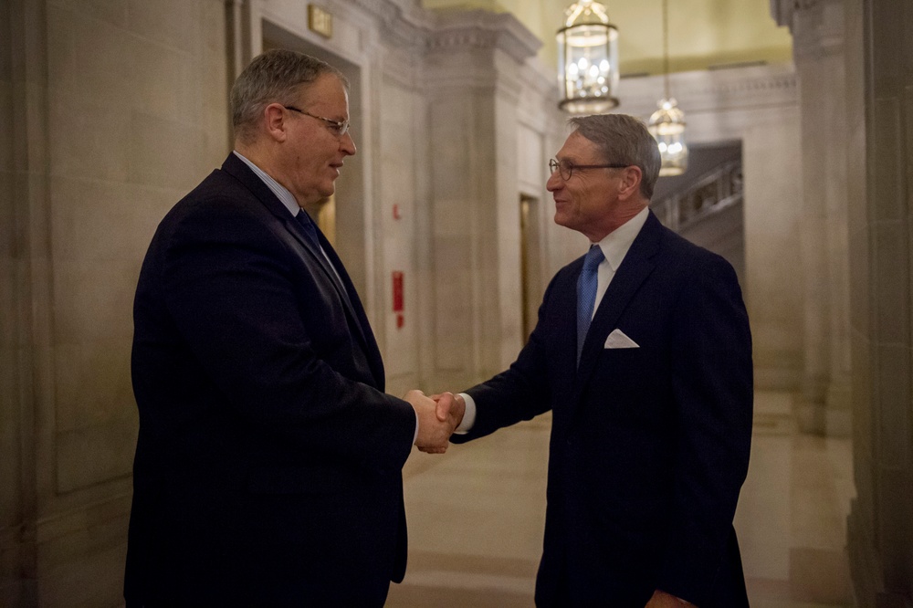 DSD speaks at SIA’s Satellite Leadership Dinner