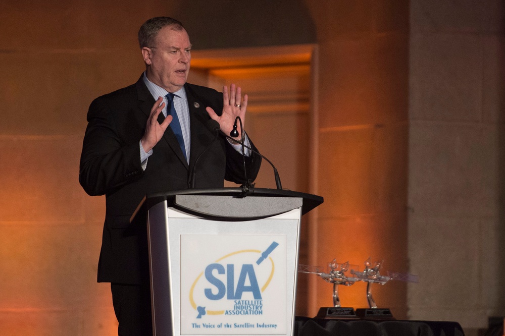 DSD speaks at SIA’s Satellite Leadership Dinner