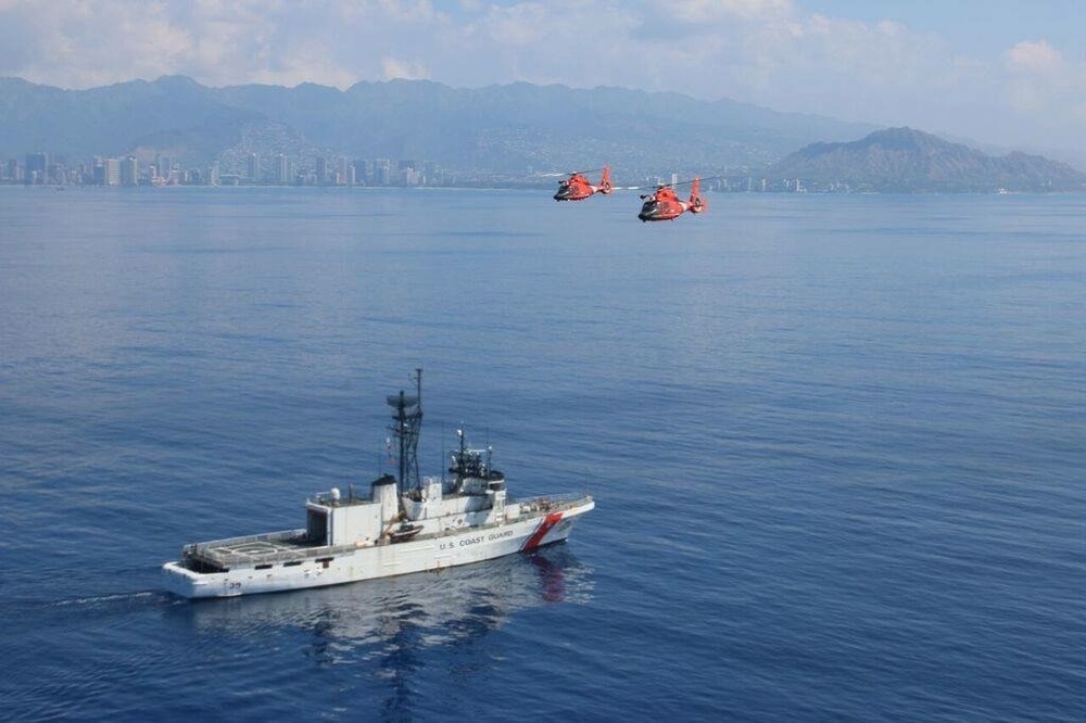 Coast Guard Cutter Alex Haley arrives to Honolulu