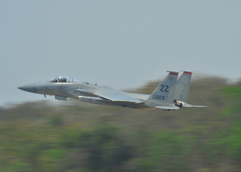 Exercise Cope Tiger 16 takes off