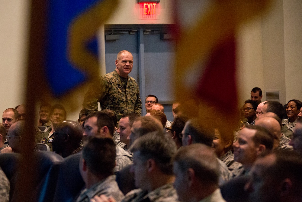 CMC Visits Air Command and Staff College Students