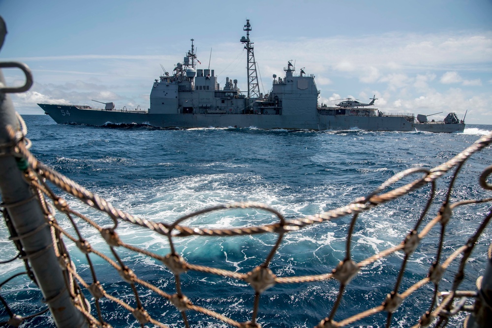 USS Antietam (CG 54) sails alongside USS Chung-Hoon