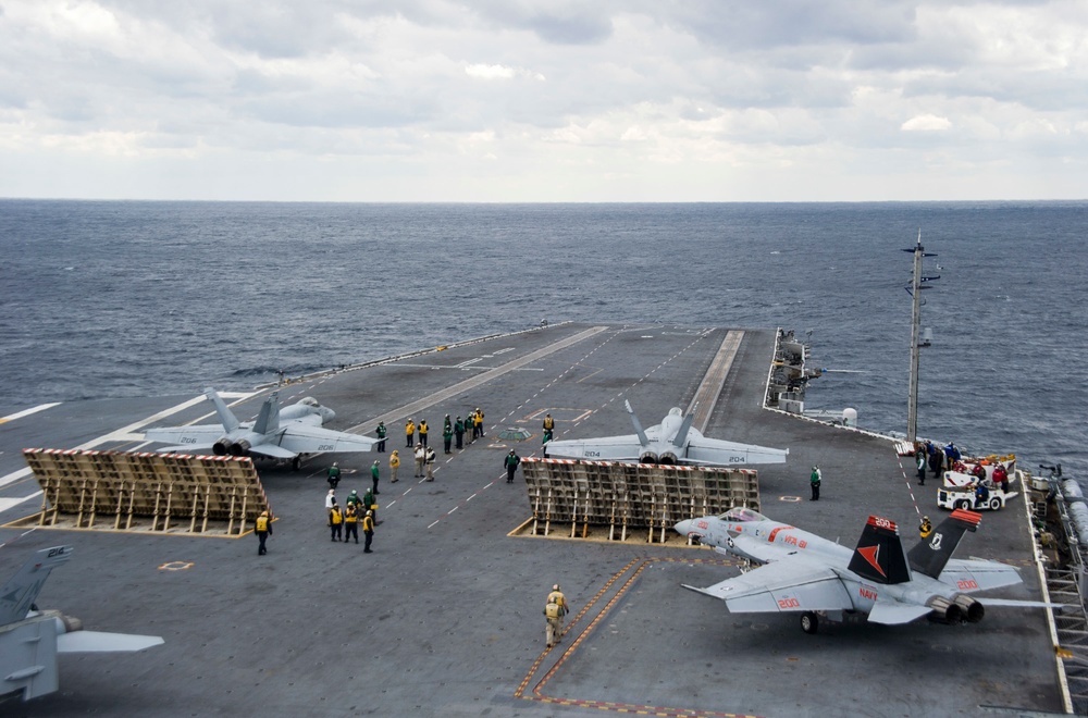 USS George Washington action