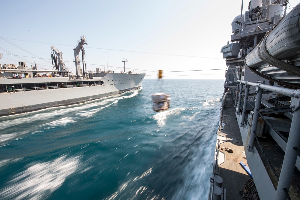 USS Anzio replenishment at sea