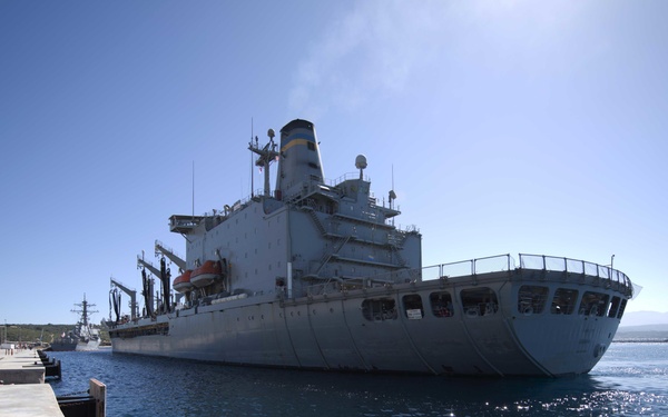 USNS Kanawha (T-AO 196) arrives in Souda Bay