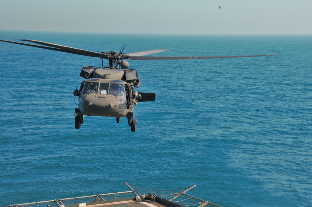 California and West Virginia Army National Guard Soldiers conduct deck landing qualifications