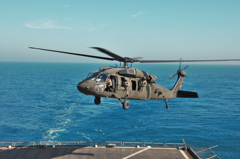 California and West Virginia Army National Guard Soldiers conduct deck landing qualifications