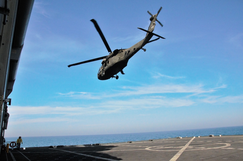 California and West Virginia Army National Guard Soldiers conduct deck landing qualifications