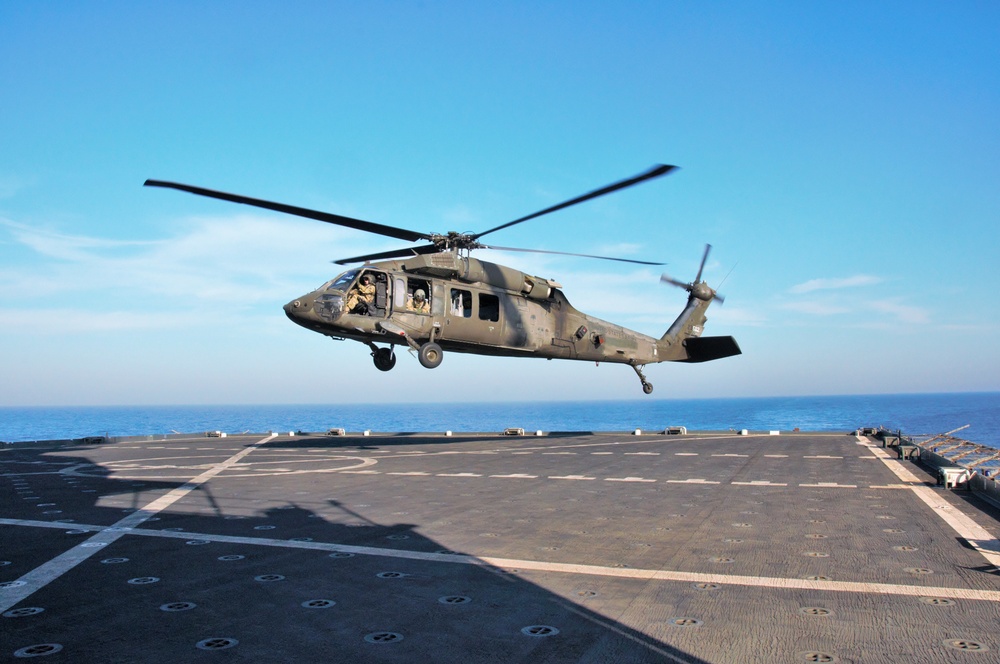 California and West Virginia Army National Guard Soldiers conduct deck landing qualifications