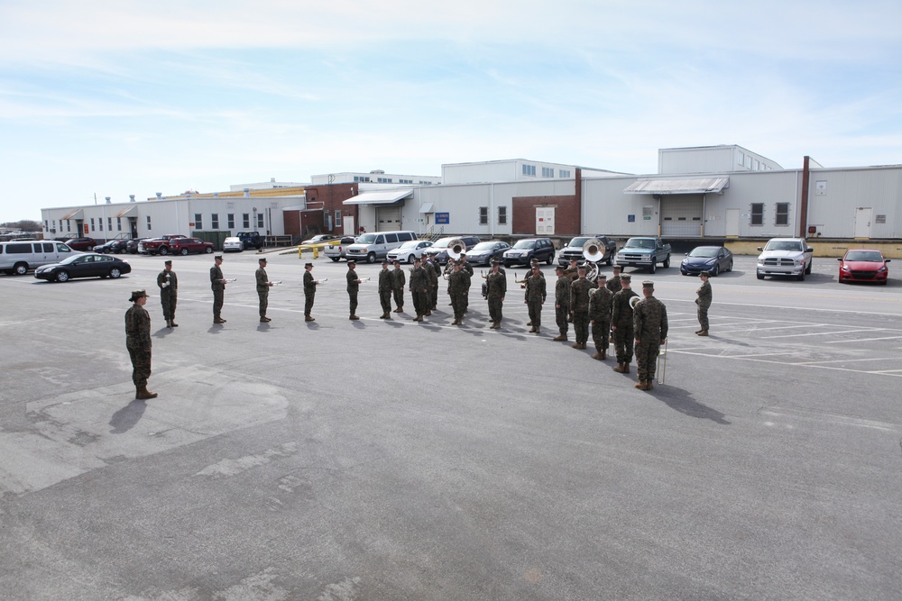 2nd MAW Band prepares for upcoming parade