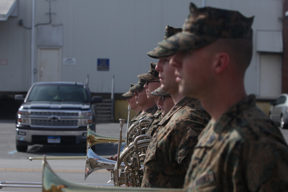 2nd MAW Band prepares for upcoming parade