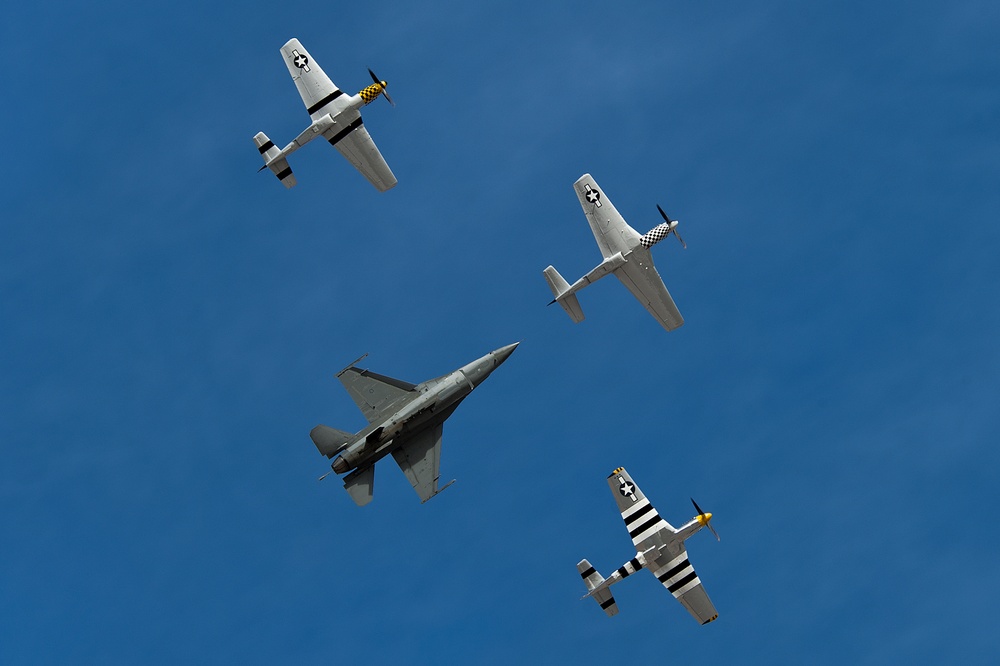 Heritage Flight Training and Certification Course 2016