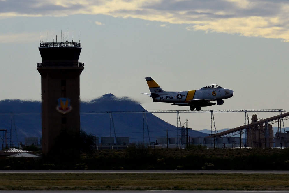 Heritage Flight Training and Certification Course 2016