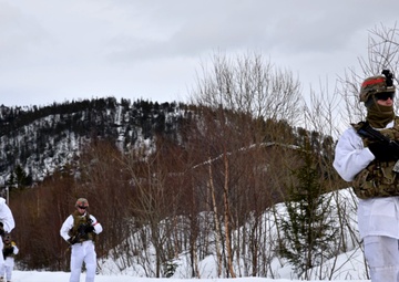Snowshoe training in Norway