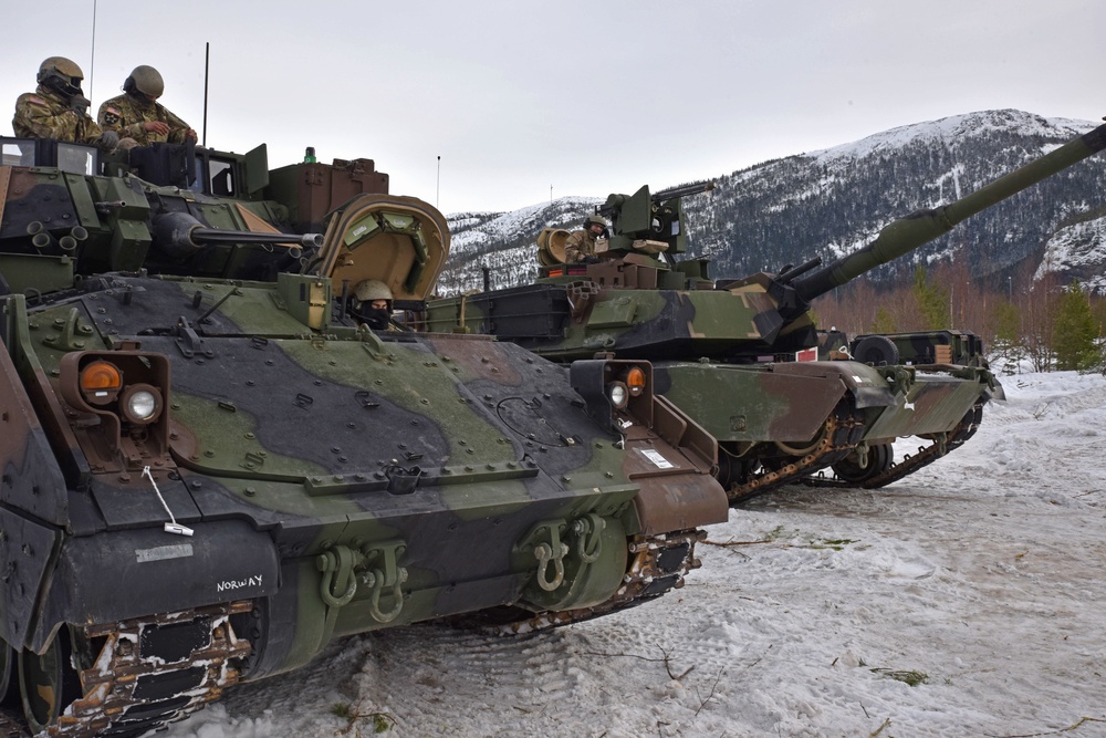 1st Armored joins Exercise Cold Response 16