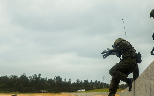 JGSDF observe 3rd Recon training