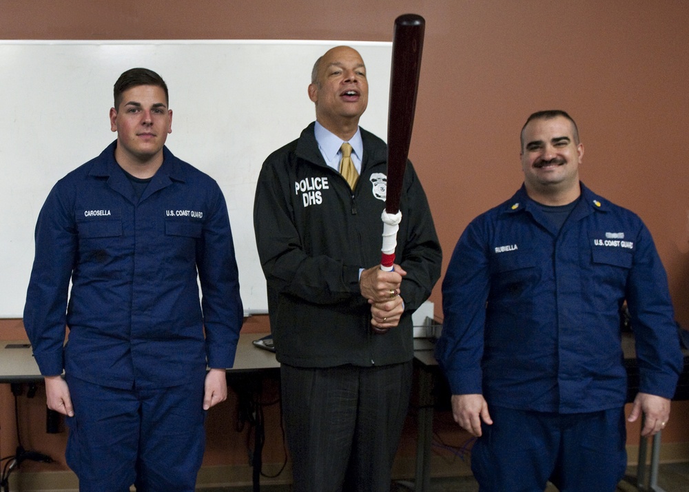 Secretary Johnson visits USCG Sector Ohio Valley