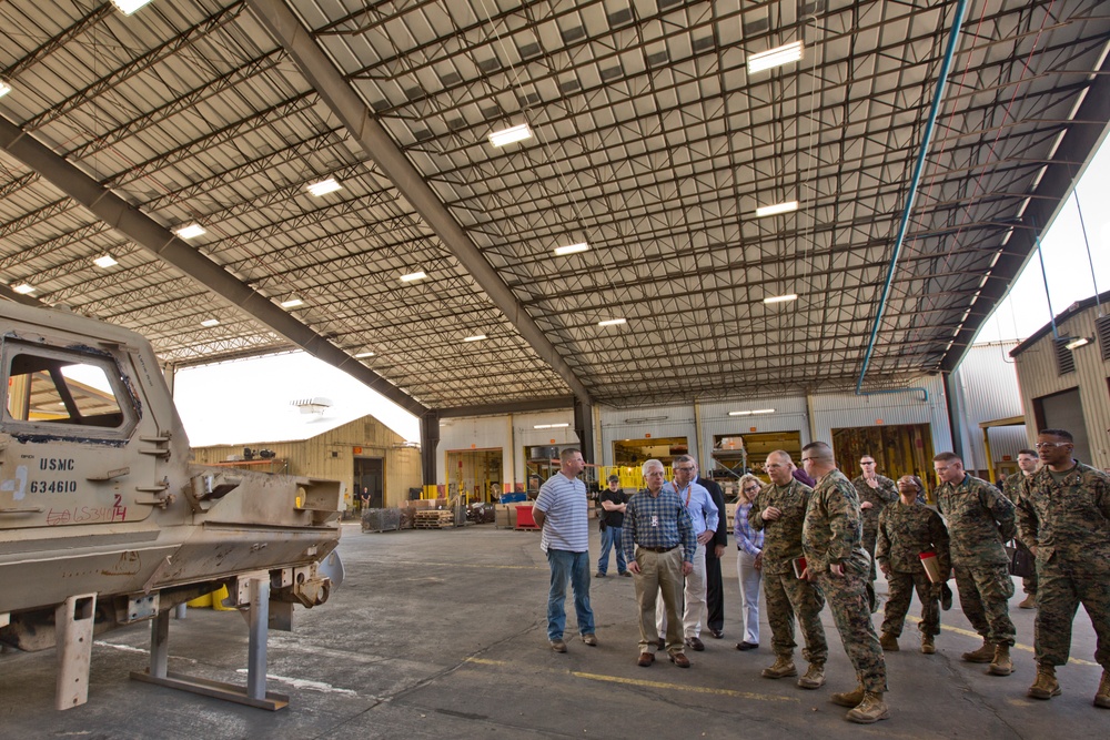 CMC Visits Marine Depot Maintenance Command