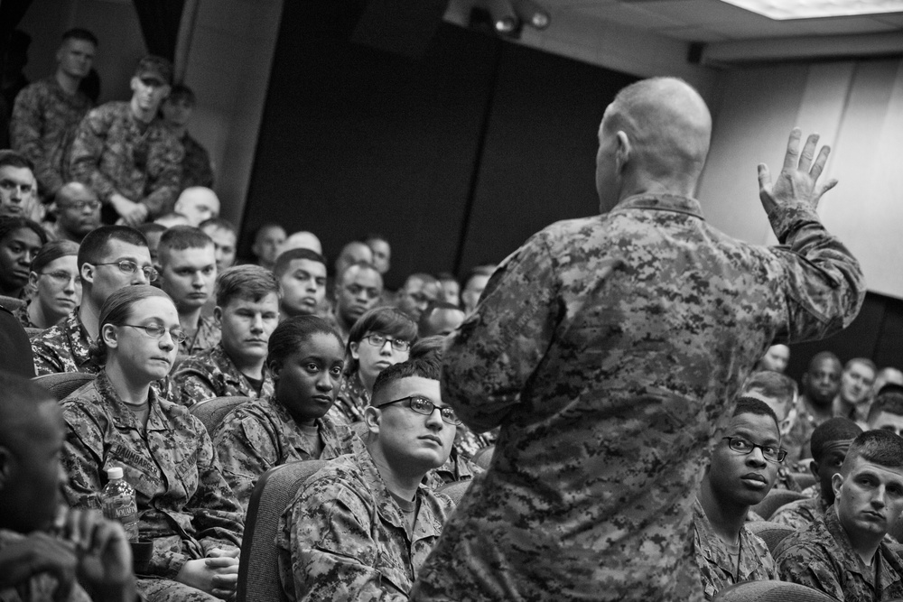 CMC Visits Marine Depot Maintenance Command