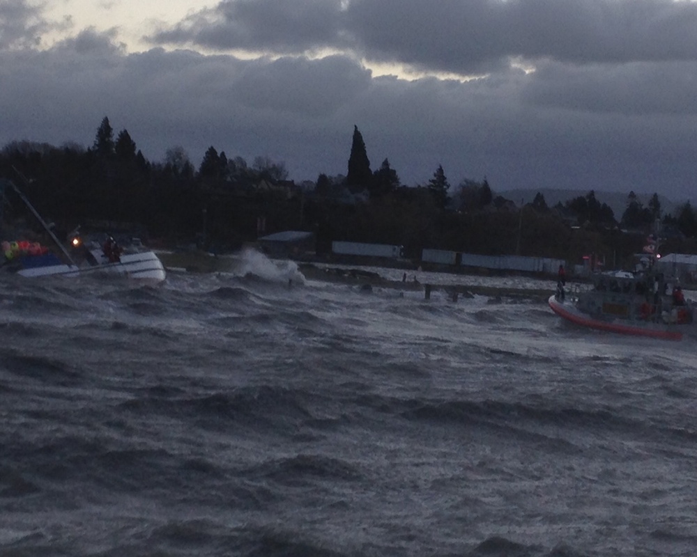 Coast Guard rescues 3 near Bellingham