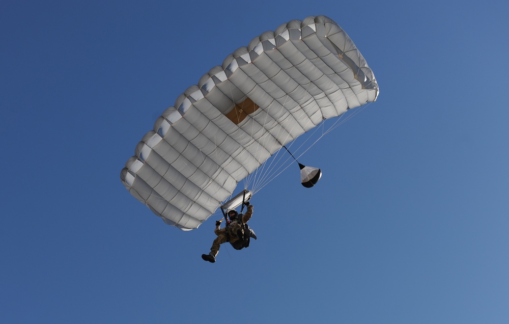 Landing safe: Battlefield Airmen perform training exercise