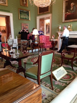 Military families visit 1600 Pennsylvania Avenue