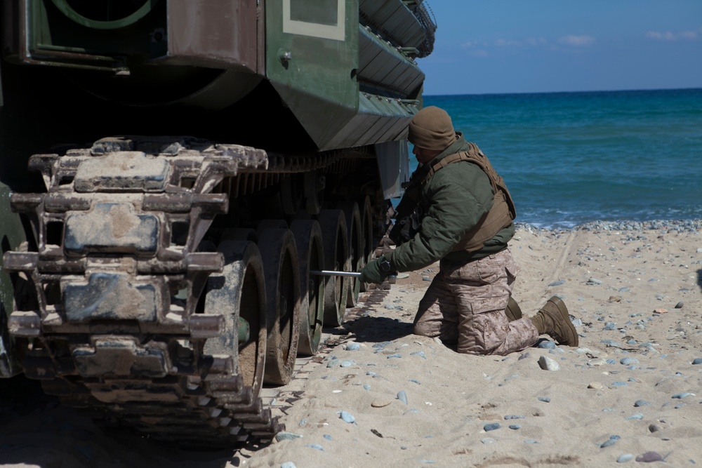 U.S. Marines Land in South Korea
