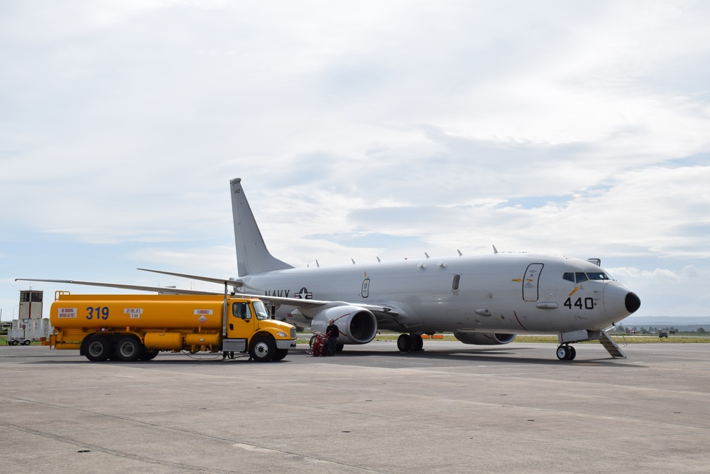 P-8A Poseidon refueling