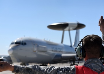 Airmen, Marines provide combined command and control during Red Flag 16-2