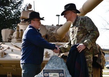 2CR commemorates the 25th anniversary of the Battle of 73 Easting