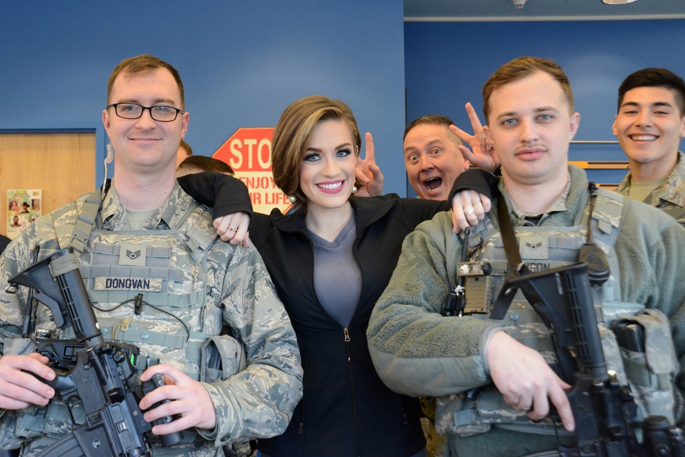 USO Spring 2016 Entertainment Tour