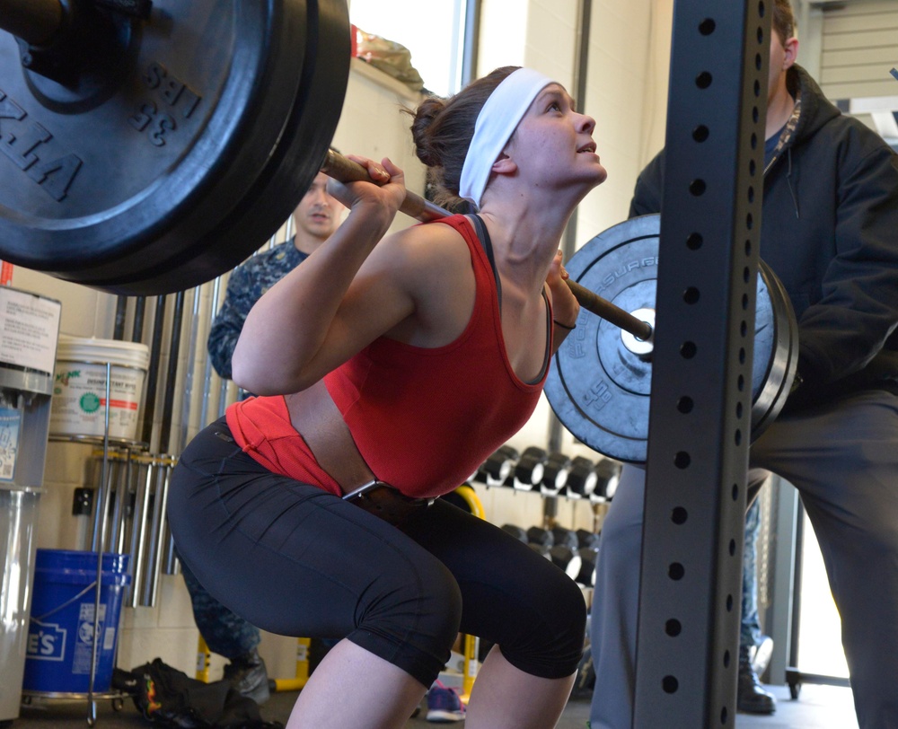 DVIDS Images Sailors participate 1,000pound fitness challenge at