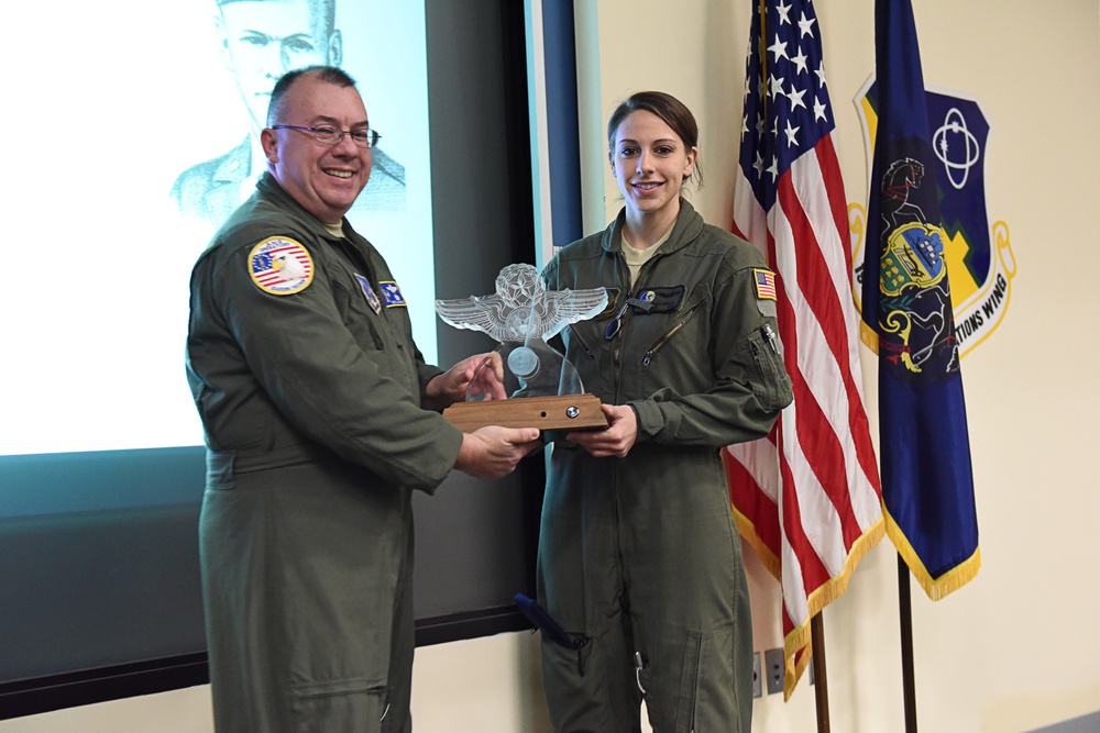 Airman earns Red Erwin Award