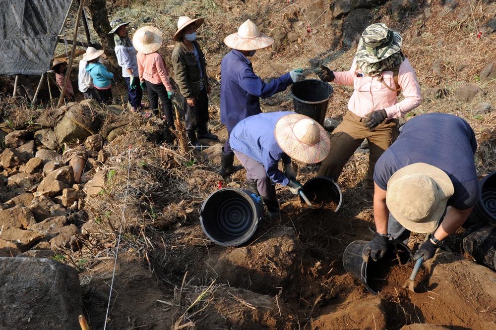 Fullfilling Our Nation's Promise  16-3LA RT-2