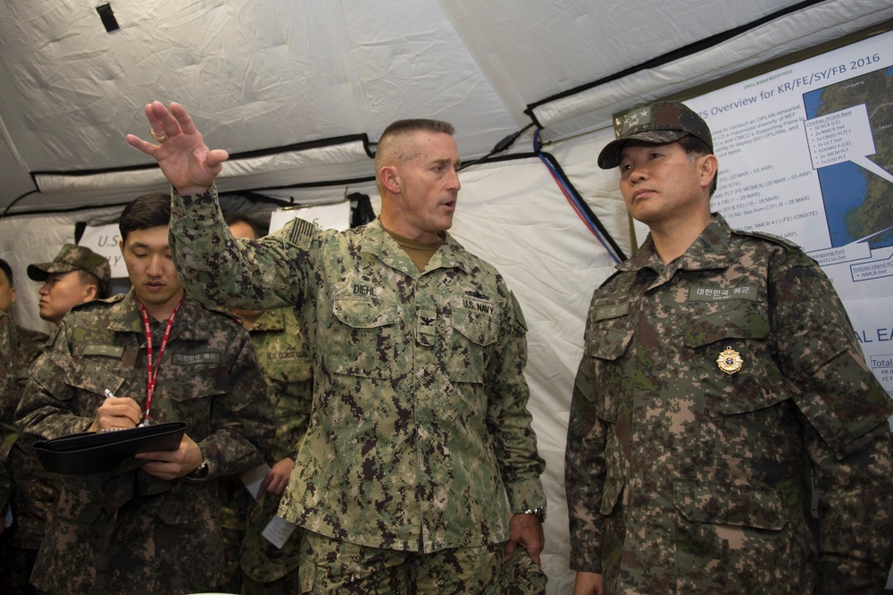 US and ROK leadership tour Joint Foal Eagle construction