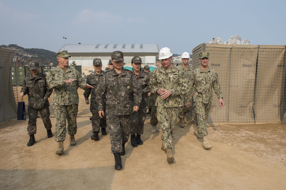 US and ROK leadership tour Joint Foal Eagle construction